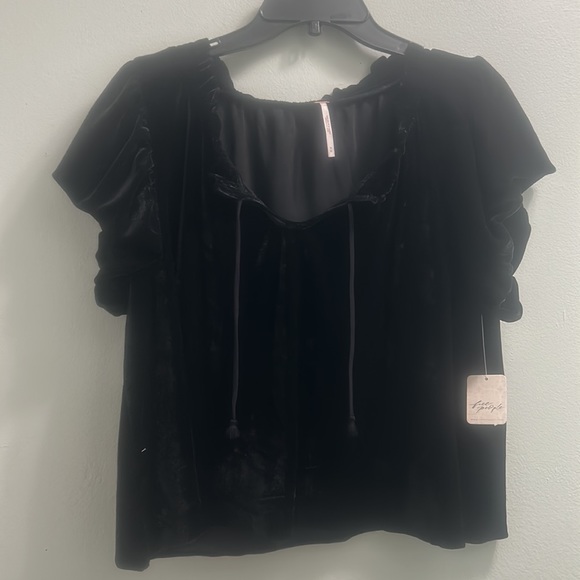 NWT FREE PEOPLE TERESE TOP IN BLACK - Picture 7 of 10
